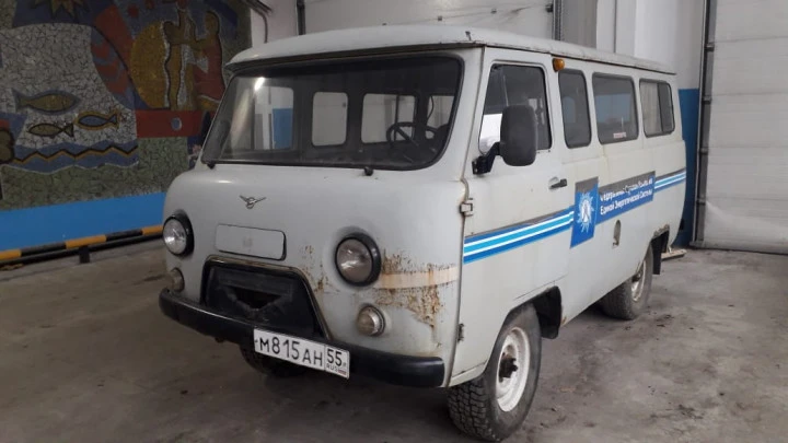 Специальное пассажирское УАЗ 22069-04