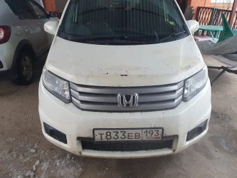 Минивэн - Honda Freed Spike, 2012 г, г. Краснодар