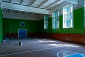 Имущественный комплекс в составе из 2 здания и сооружения с земельным участком 5 454 кв.м.