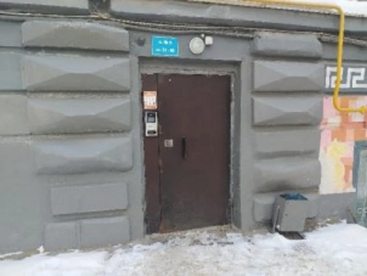 Нежилые помещения, площадью 17,7 кв. м, расположенное в здании ОКН, по адресу: Республика Башкортостан, г. Уфа, Кировский район, ул. Ленина, 2