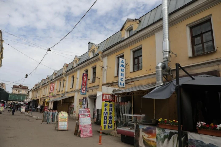 Право аренды помещения площадью 226,1 кв. м в Апраксином дворе