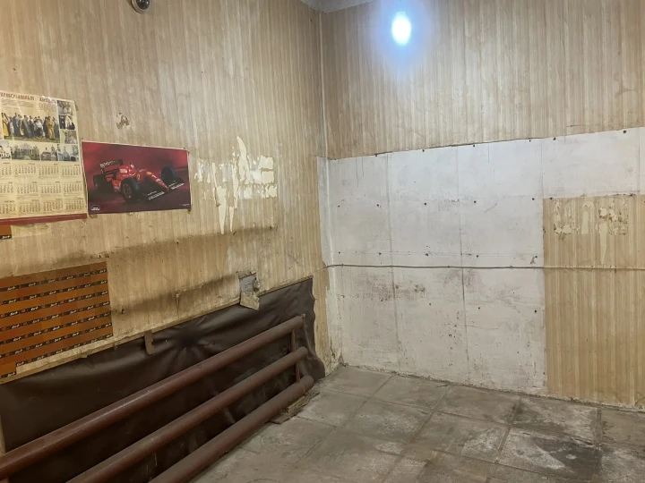 Нежилое помещение № 2 (мастерская), пл. 37,3 кв. м., на 1 этаже в доме по адресу: МО, г.о. Одинцовский, г. Голицыно, пр-кт Керамиков, д. 98. Кад.№ 50:20:0000000:231695. Помещение в собственности муниципального образования «Одинцовский городской округ МО»