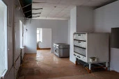 Нежилое здание, общей площадью 1095,5 кв.м. с земельным участком в г. Болхов Орловской области.