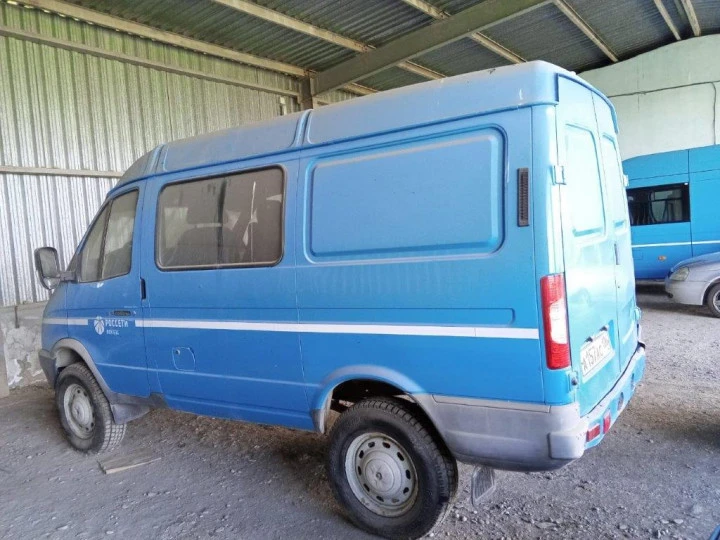Автомобиль ГАЗ 27527