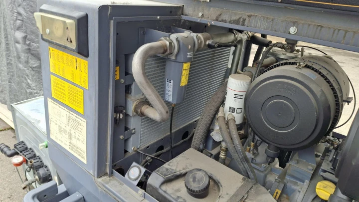 Прицеп на специальном шасси с компрессорной установкой ATLAS COPCO XATS156DD
