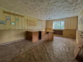 Имущественный комплекс в составе, которого: земельный участок, общей площадью 5 583 кв.м., кадастровый номер: 48:11:0470166:12, 2 здания и 2 сооружения, в т.ч. здание объекта культурного наследия «Здание торгового техникума», конец XVIII-начало XIX в.
