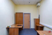 Нежилое помещение (помещение Банка) 570,2 кв.м. и з/у в г. Смоленске.