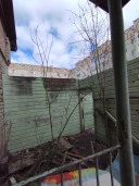 Здание спецназа, общей площадью 268,3 кв. м., назначение нежилое, количество этажей 1,  земельный участок площадью 810,4 кв.м: Республика Коми, м. о. «Княжпогостский», г. Емва, ул. Дзержинского, д. 78а