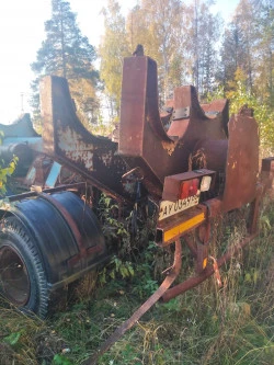 Полуприцеп 949629.