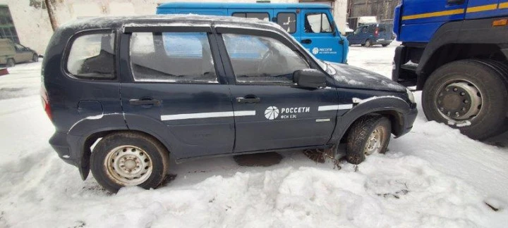 Автомобиль Chevrolet Niva LC