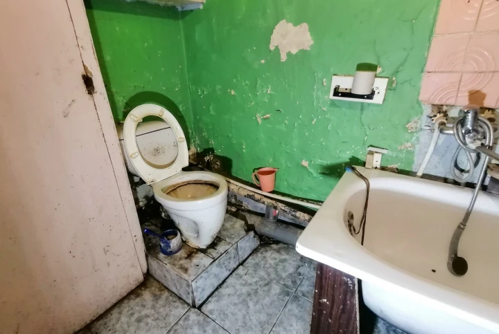 Нежилые помещения 377,9 кв.м в цоколе жилого дома, Уфа, ул. Кольцевая, 61.
