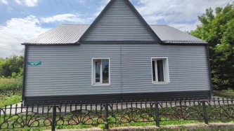 Продается нежилое помещение с земельным участком, 59,8 кв. м, Омская обл., Нижнеомский р-н, с. Новотроицк, ул. Гагарина, 27
