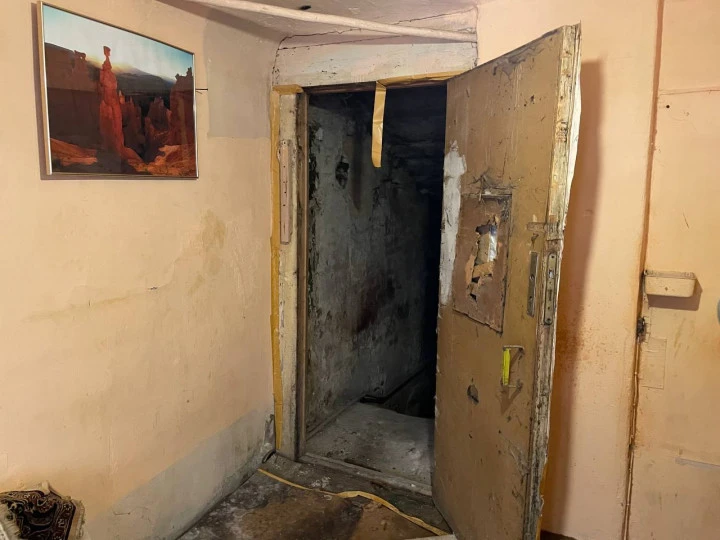 Помещение 12,8 кв.м (ст. м «Горьковская»)