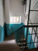 Комната - 18,3 кв. м, адрес: Республика Башкортостан, г. Ишимбай, ул. Геологическая, д. 42, кв. 66, комн. 4, 5 этаж.