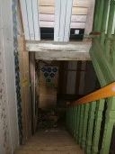 Нежилые помещения, общей площадью 421,7 кв.м, с земельным участком: г. Емва, ул. Дзержинского, д. 98