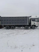 Специализированный, автомобиль-самосвал SHACMAN SX331863366, 2021, Идентификационный номер: LZGJX4Z60MX118683, принадлежащий Продавцу на праве собственности, что подтверждается Договором купли-продажи № ОВ/Ф-143326-01-01-С-01 от 30.09.2021 г.