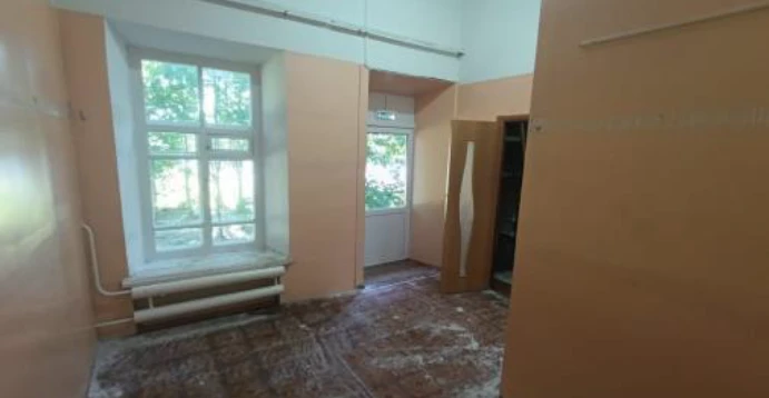 Здание площадью 145,4 кв. м, земельный участок  площадью 2782 кв.м : Ярославская область, р-н Некрасовский, с. Левашово, ул. Советская, д. 12, с земельным участком