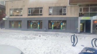 Нежилое помещение, общей площадью 261,1 кв. м, адрес: Свердловская область, г. Екатеринбург, ул. Хохрякова, д. 72.