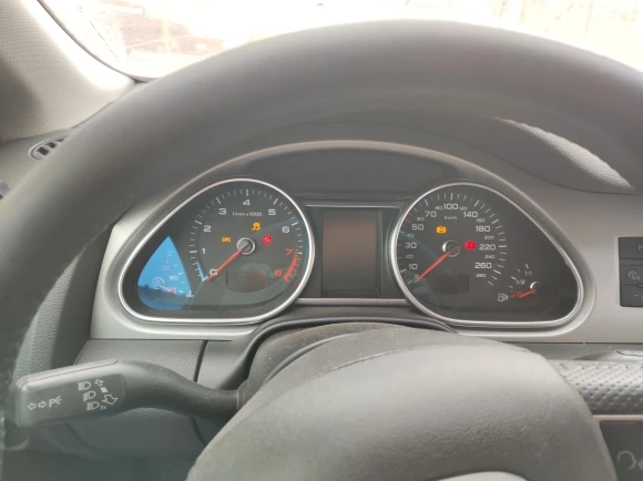 Продается, Audi Q7, черный, 2009 года,  г. Кемерово