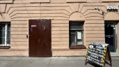 Помещение 14,3 кв.м на ул. Декабристов у второй сцены Мариинского театра