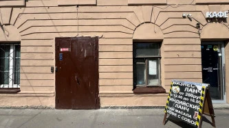 Помещение 14,3 кв.м на ул. Декабристов у второй сцены Мариинского театра
