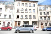 Право аренды помещения площадью 139,4 кв. м в Апраксином дворе.