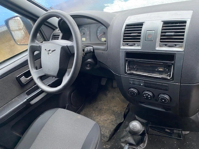 Автомобиль UAZ PICKUP