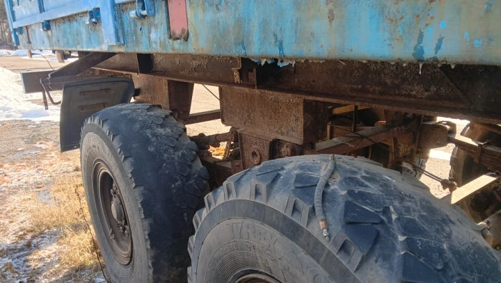 Полуприцеп тяжеловоз ЧМЗАП-99065