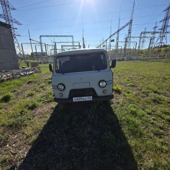 Грузовой УАЗ 390945