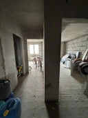 Жилое помещение (квартира), пл. 65,4 кв. м, эт. 4, кад. номер: 50:49:0010103:2396, местоположение: МО,  г. Звенигород, кв-л Маяковского, д. 19а, кв. 15. В соответствии с выпиской из домовой книги от 13.04.2026, зарегистрированные лица отсутствуют.