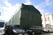 Право аренды здания площадью 1181,1 кв. м в Апраксином дворе.