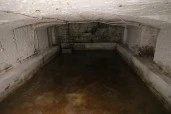 Право аренды помещения площадью 340 кв. м в Апраксином дворе.