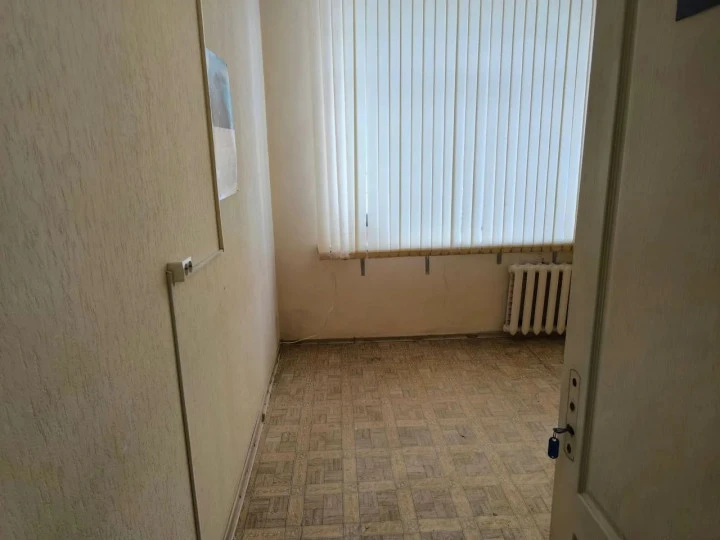 Помещение 1-го этажа, площадь 277,1 кв. м: Ярославская область, Рыбинский р-н, г. Рыбинск, ул. 9 Мая, д. 21