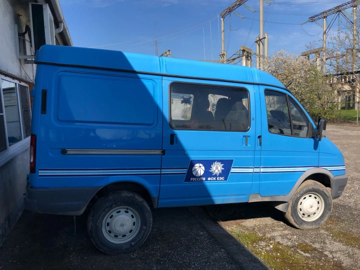 Грузовой фургон ГАЗ-27527