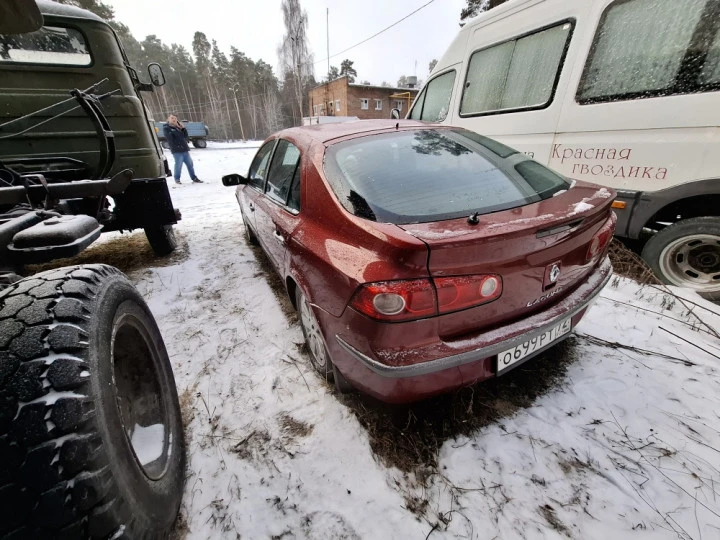 Легковой, марка, модель ТС: RENAULT LAGUNA 2CFD16 115 96, идентификационный номер (VIN): VF1BG5GBE37873708, год изготовления ТС: 2007, модель, № двигателя: K4M5716 D017461, цвет: красный, государственный регистрационный знак: О699РТ72
