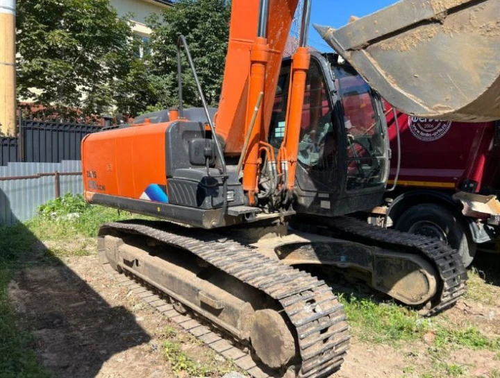 Трактора, комбайны и специальные автомашины Экскаватор HITACHI ZX210LCN-5А 2021 года выпуска