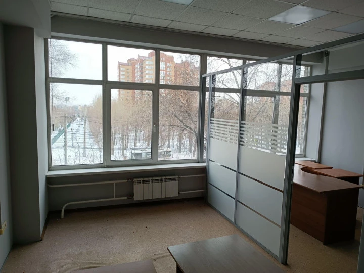 Продается нежилое помещение , 624,3 кв. м, г. Красноярск, ул. Академика Киренского, 89, стр.1