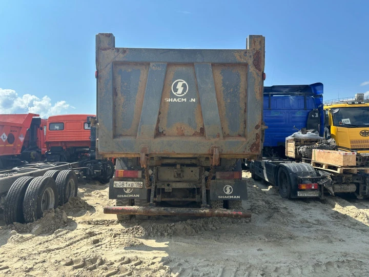Самосвал SHACMAN SX32586V385, 2023.