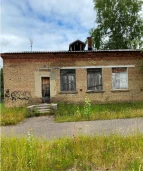 Здание площадью 351,8 кв.м, земельный участок, площадью 2000 кв. м: Республика Коми, МР Сосногорск, пгт. Нижний Одес, ул. Северная, д. 3 стр. 2