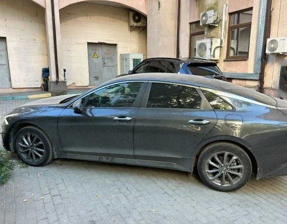 KIA K5, серый, 2020, 40 468 км, 2.0 АТ (150 л.с.), бензин, передний, VIN XWEG3414BM0002370, г. Москва
