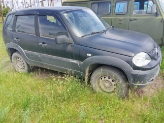Автомобиль CHEVROLET NIVA, 2011 г/в