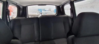 Автомобиль Chevrolet Niva LC