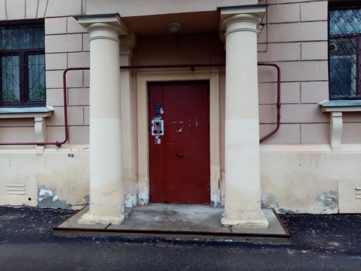 Нежилое помещение 84 кв.м. у ст.м. "Горный институт"