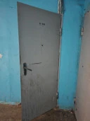 Жилое помещение (комната) - 12 кв. м, кадастровый номер 74:36:0113003:3130, 1-й этаж.Адрес: Челябинская обл., г. Челябинск, ул. 50-летия ВЛКСМ, д. 8А, кв. 2, комната 1/2.