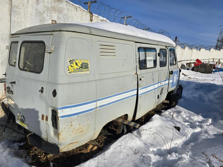 Автомобиль УАЗ - 390994