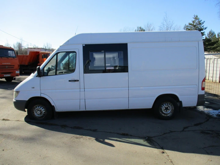 Лот № 3. Фургон цельнометаллический MERCEDES-BENZ-2232E1
