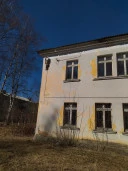 Имущественный комлекс со зданием пл. 633,2 кв. м,  зем. участком пл. 4271 кв.м, дорогойи тротуарами пл. 424 кв. м: ЯО, г. Рыбинск, ул. Толбухина, д. 10