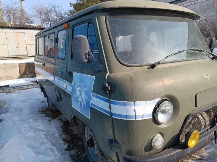 Автомобиль УАЗ-220695-04