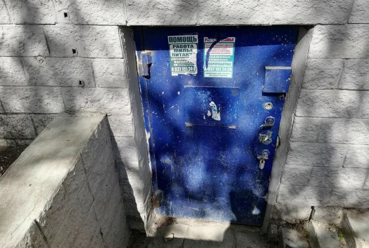 Нежилые помещения 377,9 кв.м в цоколе жилого дома, Уфа, ул. Кольцевая, 61.