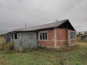 Здание 149,1 кв.м с земельным участком 674 кв.м: Республика Коми, г. Ухта, д. Лайково, ул. Центральная, дом 1